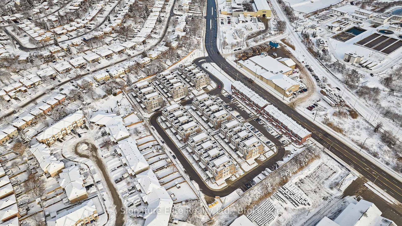 70 Baynes Way • #8 • Bradford West Gwillimbury, ON photo 35