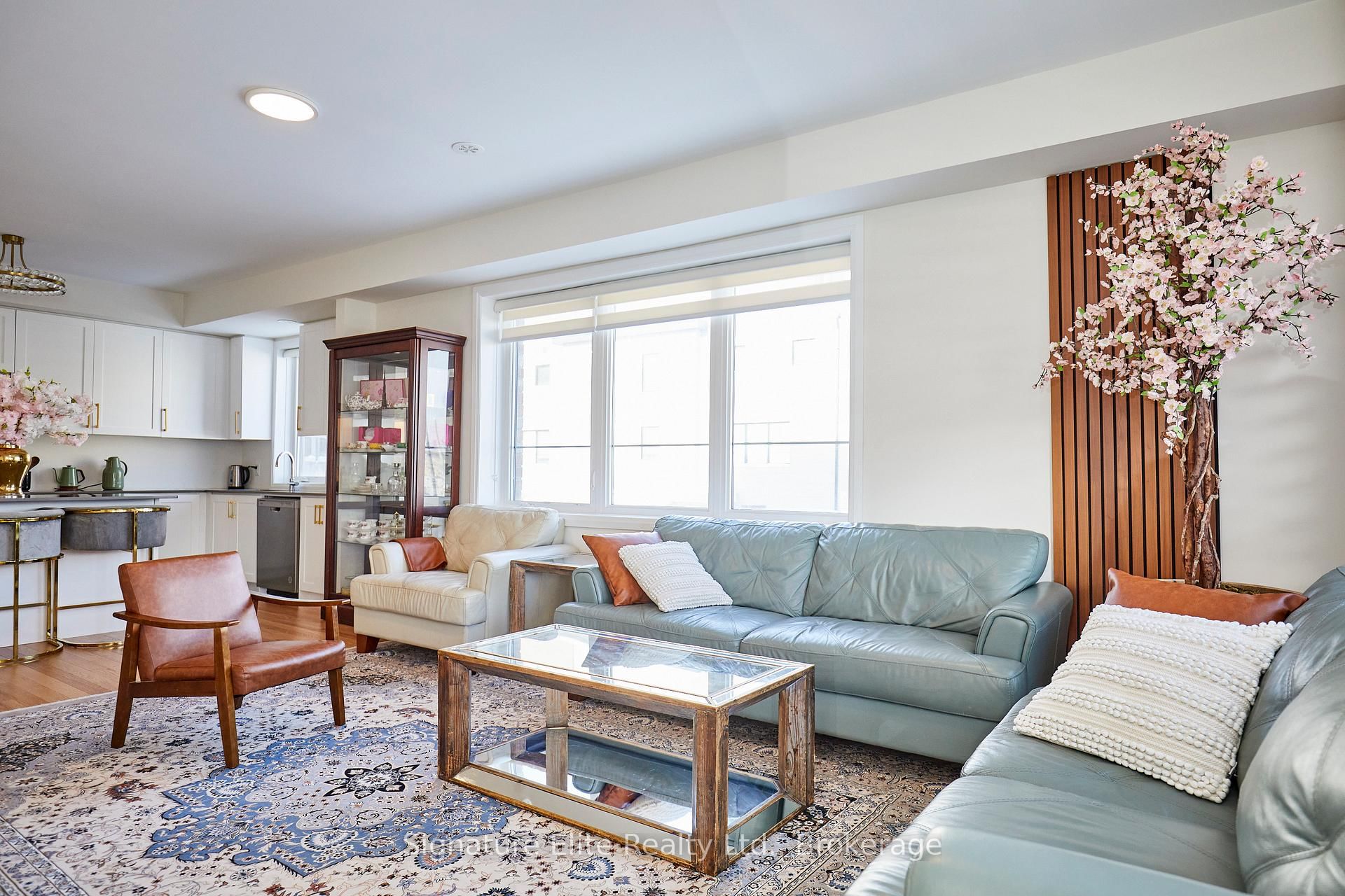 70 Baynes Way, Unit 8