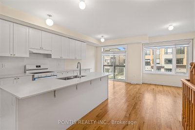 221 Tennant Circle — photo 6