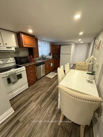 Bsm - 302 Browndale Crescent