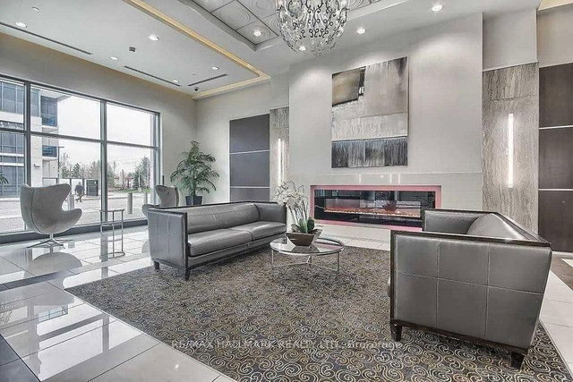 1705 - 7171 Yonge Street