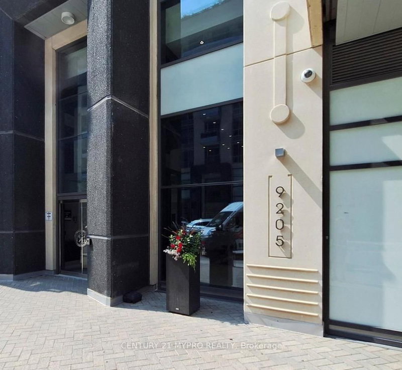 704 - 9205 Yonge St, Richmond Hill, L4C 1V5 | Image 3