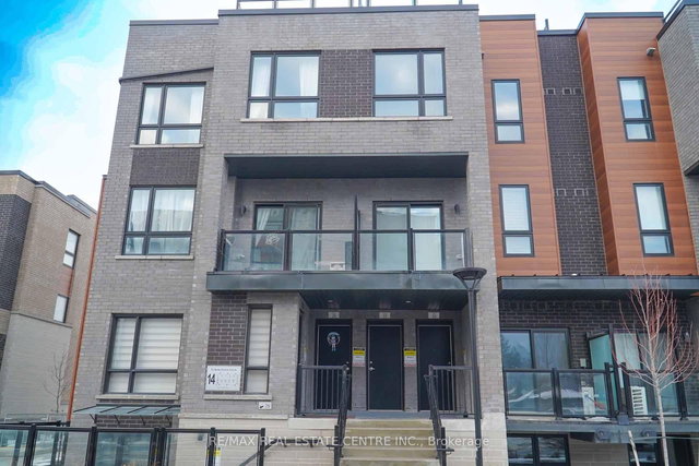 24 - 14 Lytham Green Circle