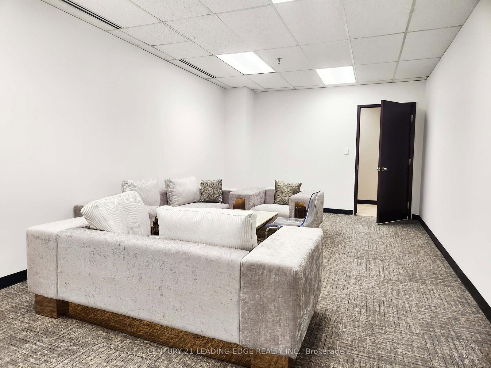 37 Sandiford Drive, Unit 416 - Photo 3