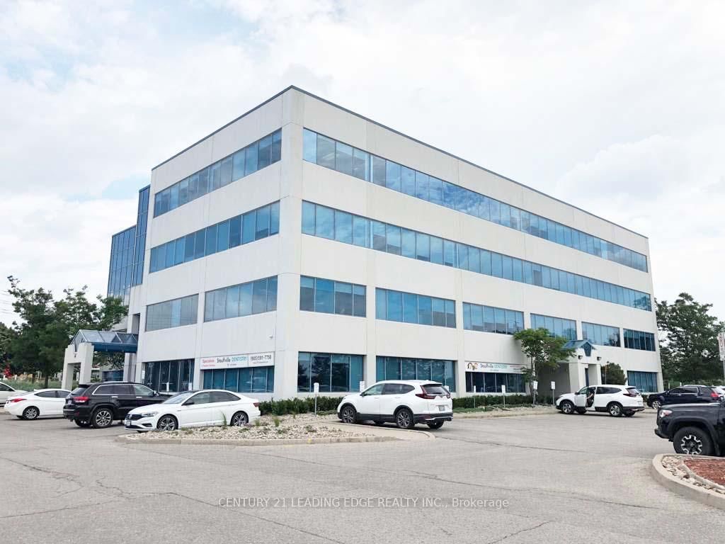 37 Sandiford Drive, Unit 411