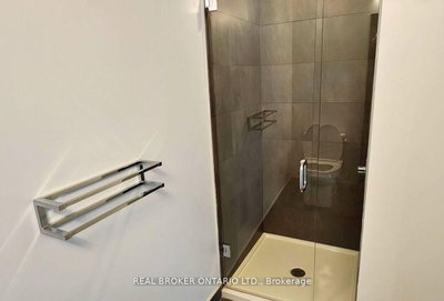 Unit 2905 — 1000 Portage Parkway — photo 6