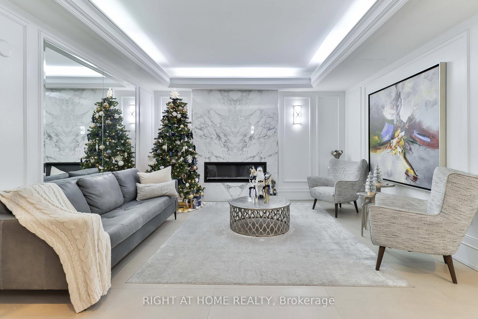 Condo for sale at 611-309 Major Mackenzie Drive, Richmond Hill, Ontario, L4C 9V5 - Harding - MLS: N12649566