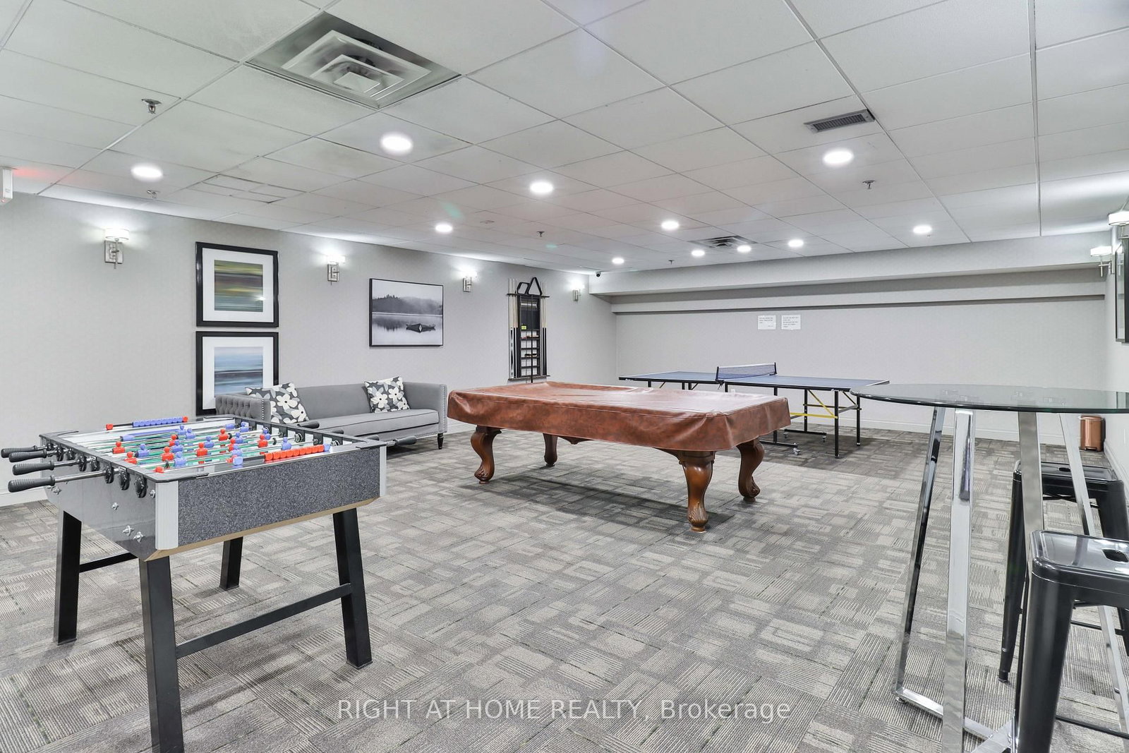 Condo for sale at 611-309 Major Mackenzie Drive, Richmond Hill, Ontario, L4C 9V5 - Harding - MLS: N12649566