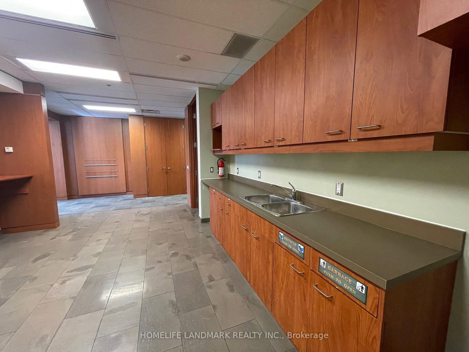 3601 Highway 7 St. East Street, Unit 901 - Photo 15