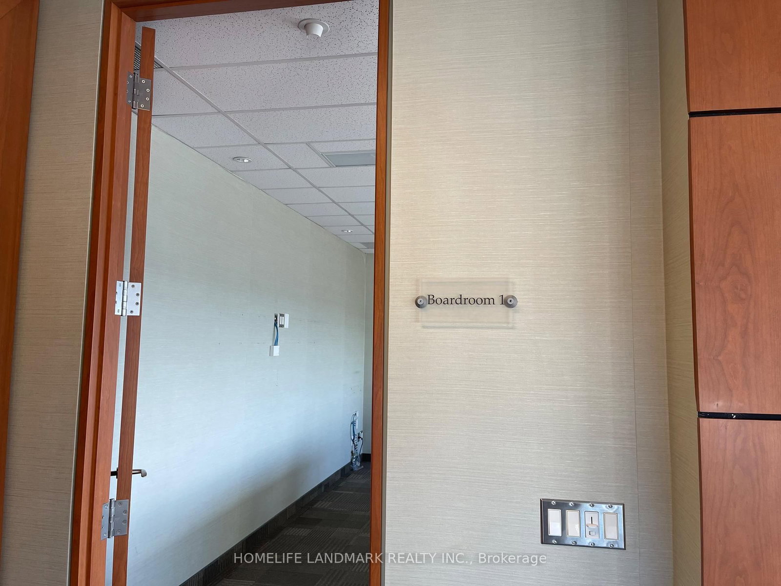 3601 Highway 7 St. East Street, Unit 901 - Photo 23