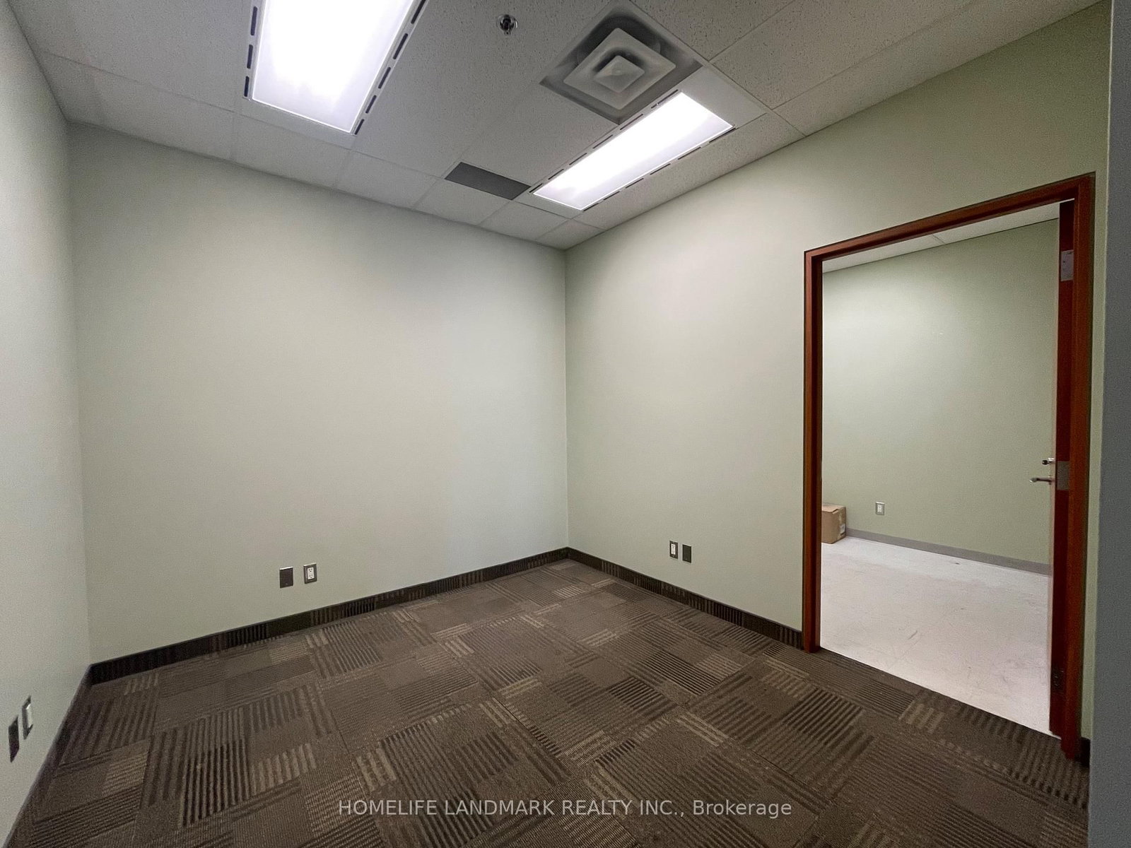 3601 Highway 7 St. East Street, Unit 901 - Photo 37