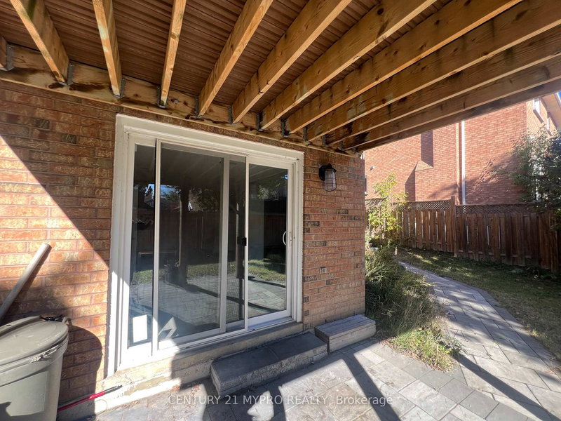 Bsmt - 167 Lyndhurst Dr, Markham, L3T 6T8 | Image 2