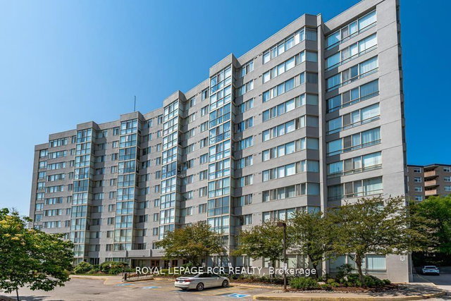 901 - 270 Davis Drive