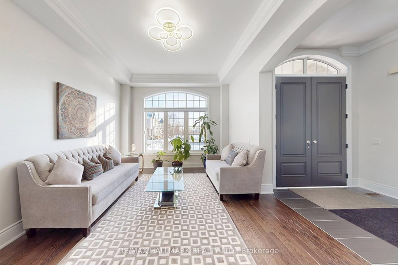 64 Chesney Cres, Vaughan, L4H 4A5 | Image 3