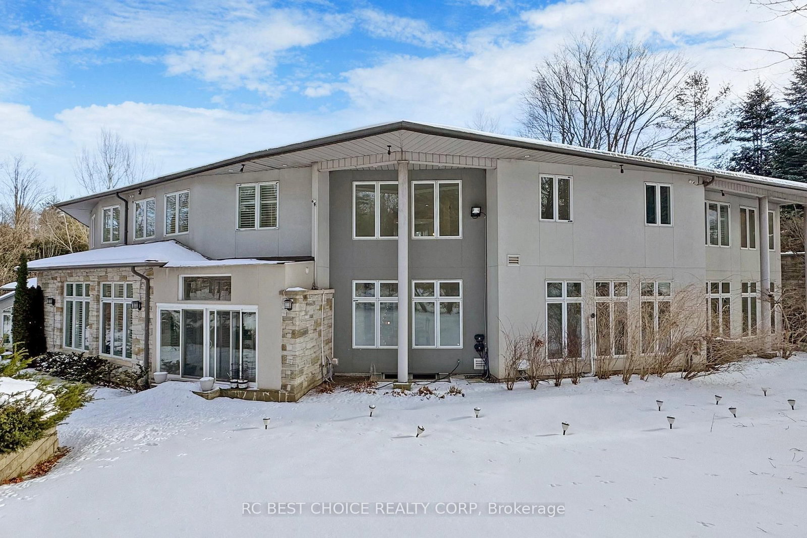 Detached House for sale at 76 Silver Fox Place, Vaughan, Ontario, L6A 1G2 - Maple - MLS: N12654158