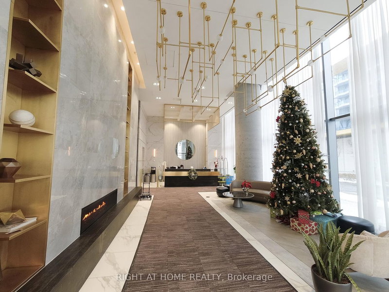 4701 - 5 Buttermill Ave, Vaughan, L4K 0J5 | Image 3