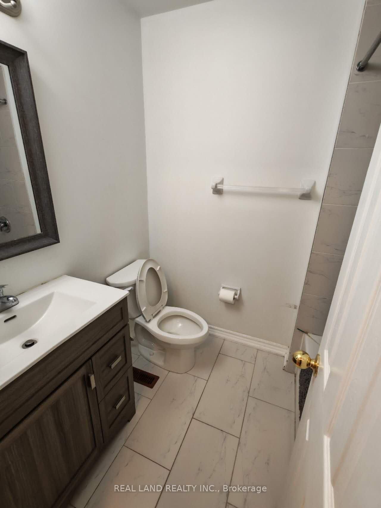 188 Bantry Avenue - Photo 4