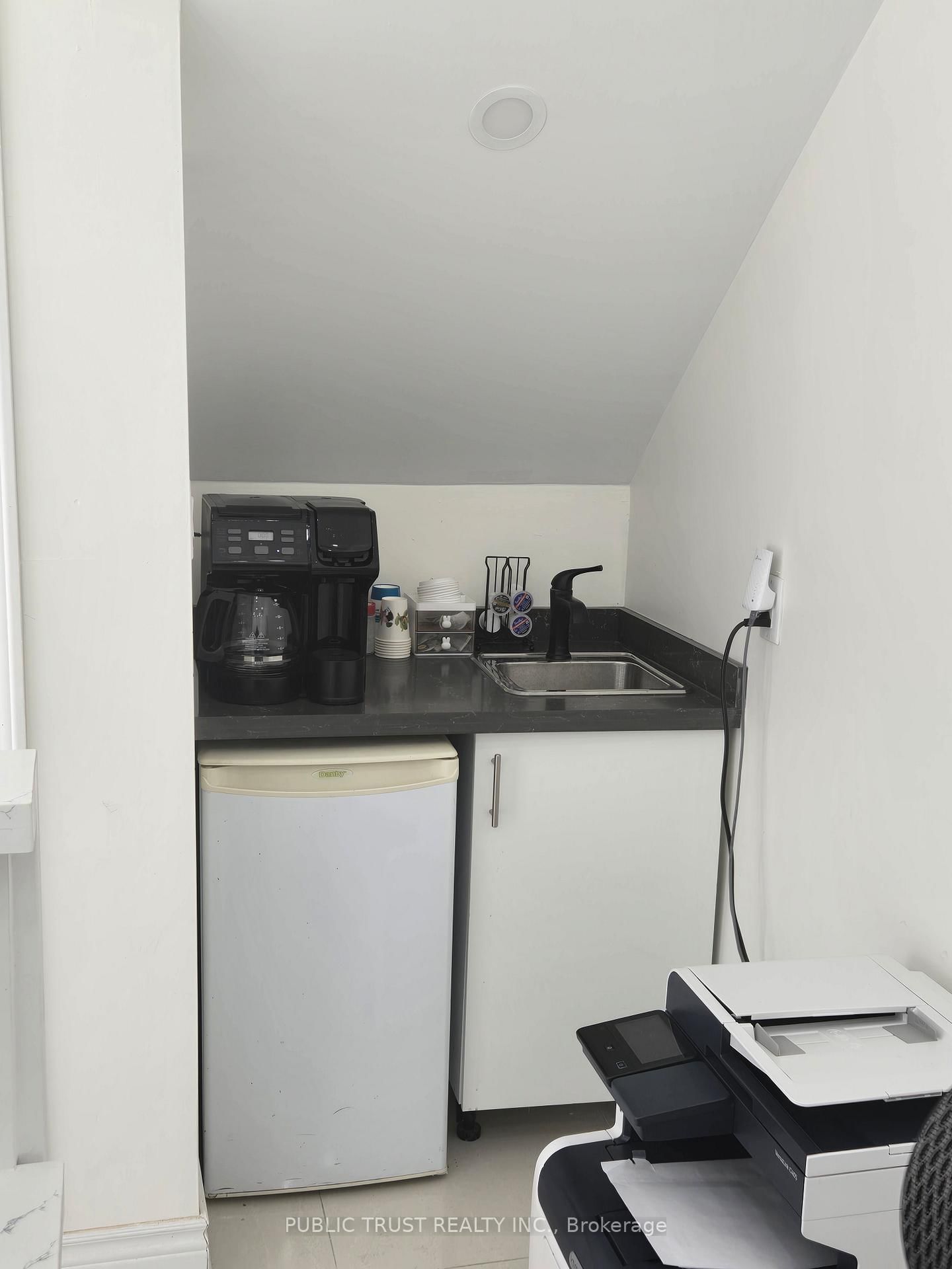 40 New Delhi Drive, Unit 108 - Photo 13