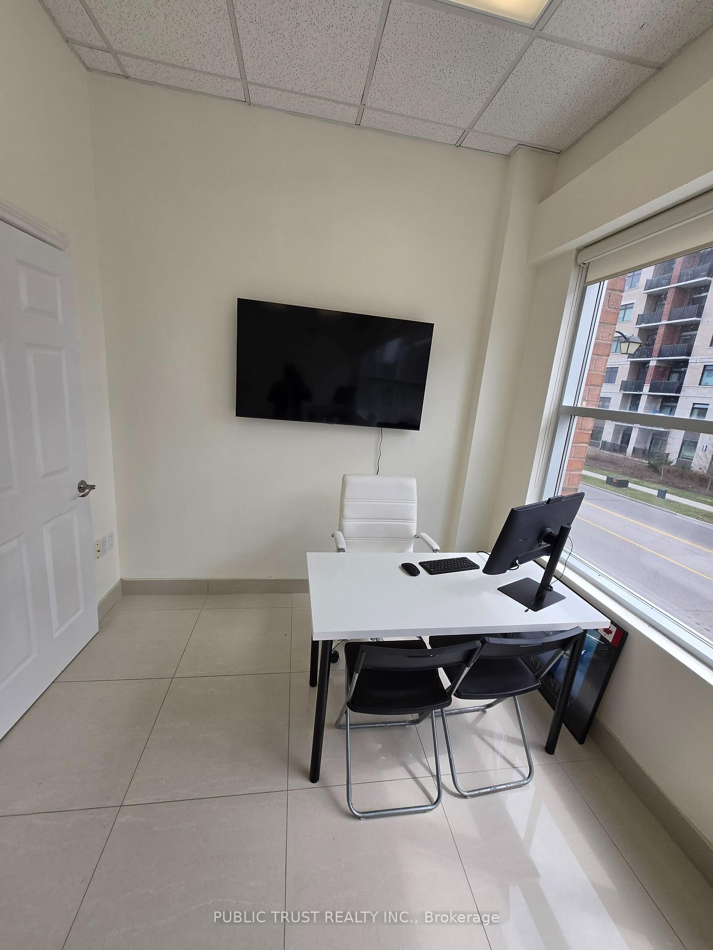 40 New Delhi Drive, Unit 108 - Photo 27