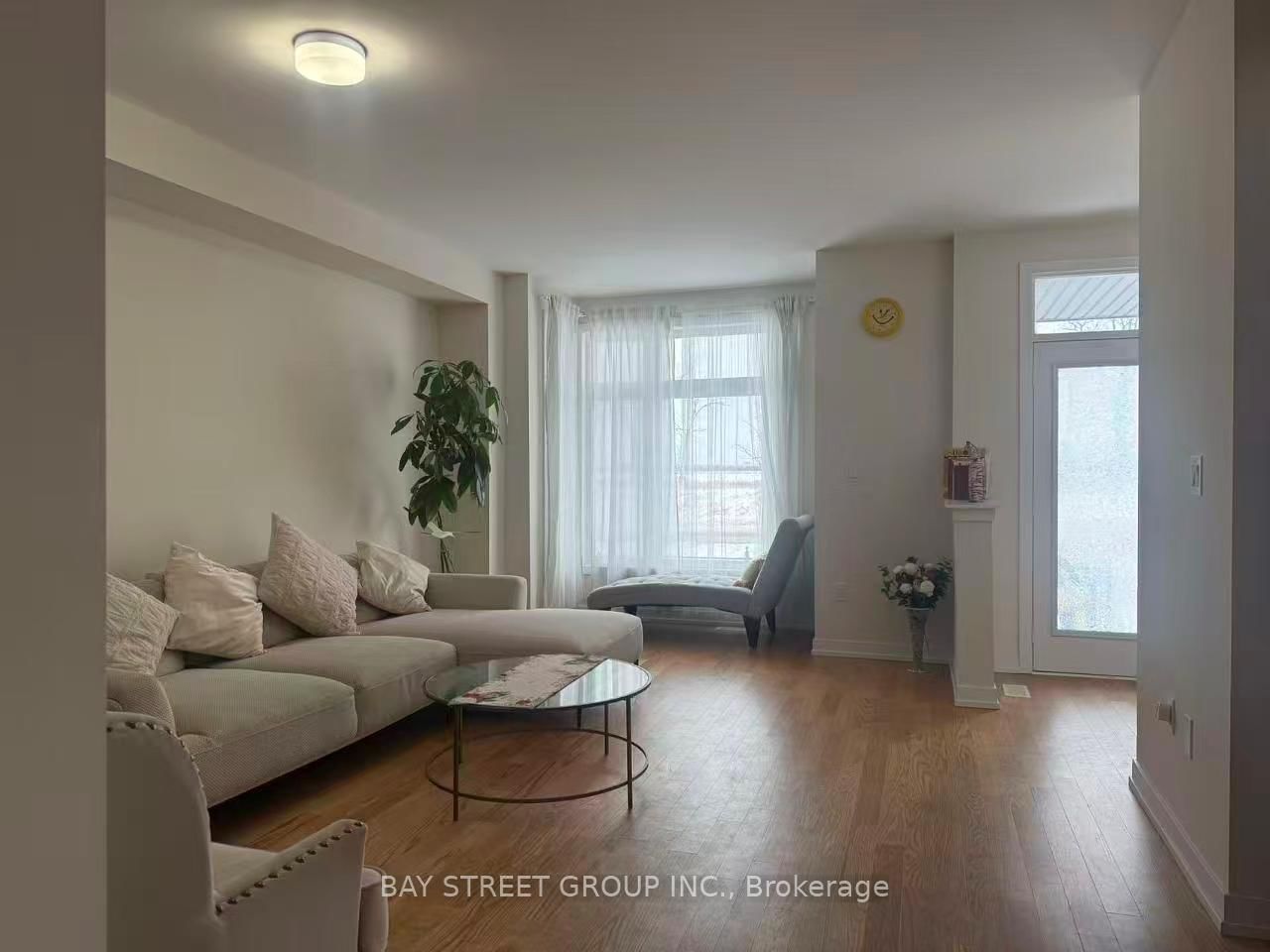 Detached House for lease at 124 Old Oak Lane, Markham, Ontario, L6B 1P1 - Cornell - MLS: N12655230