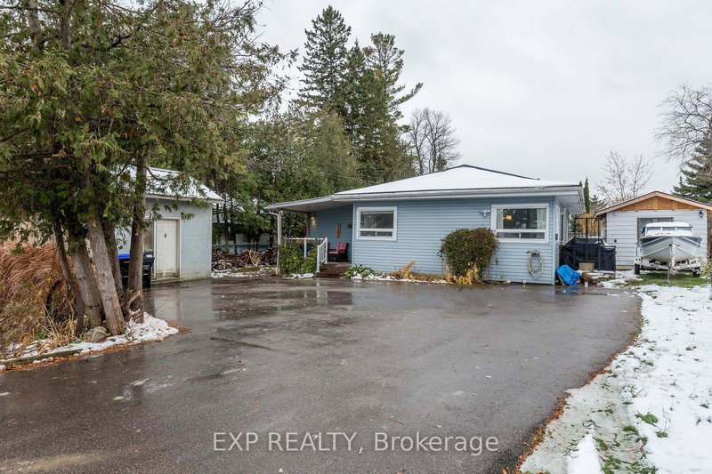 1104 Ferrier Ave, Innisfil, L0L 1W0 | Image 2