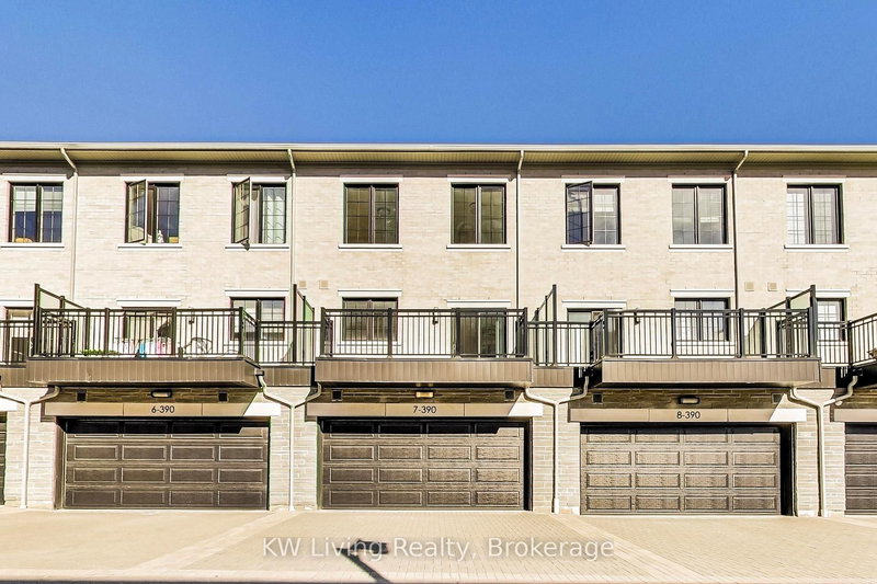 TH7 - 390 Highway 7 E, Richmond Hill, L4B 0G5 | Image 3