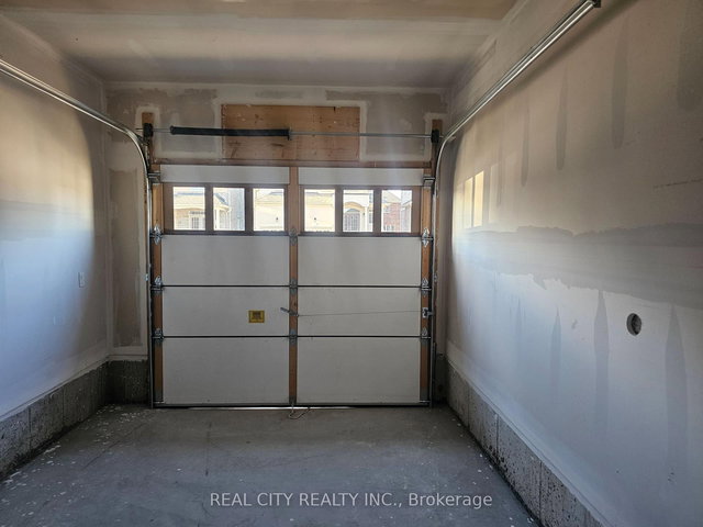 5 Heather Fullerton Road