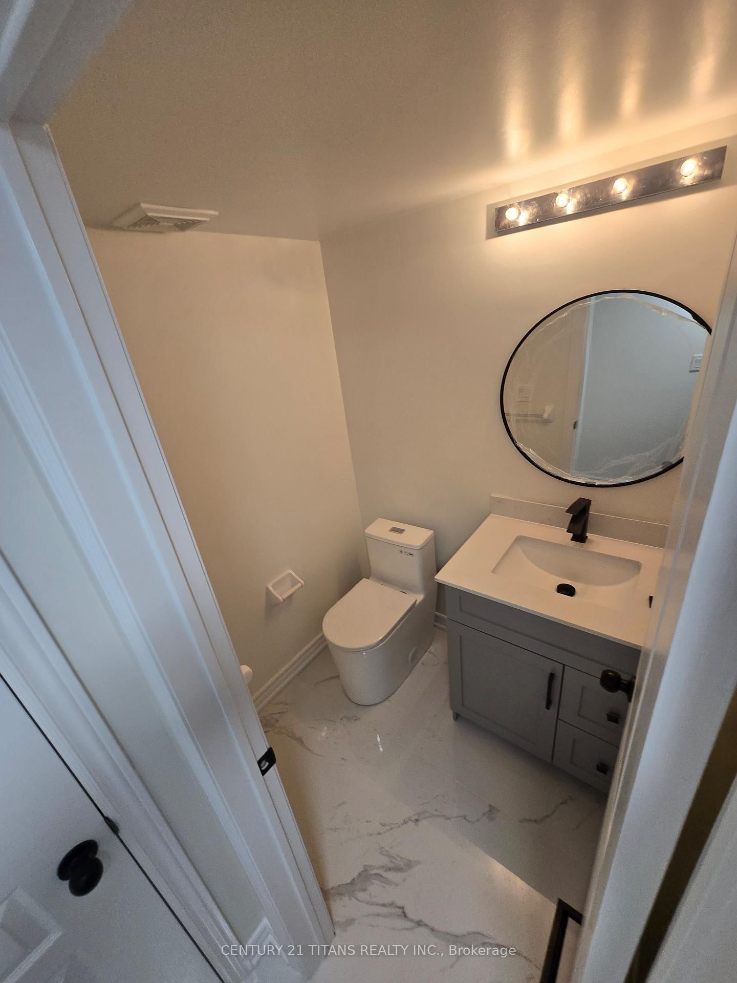 Detached House for lease at 10 Willow Landing, Markham, Ontario, L6E 0H2 - Greensborough - MLS: N12659378