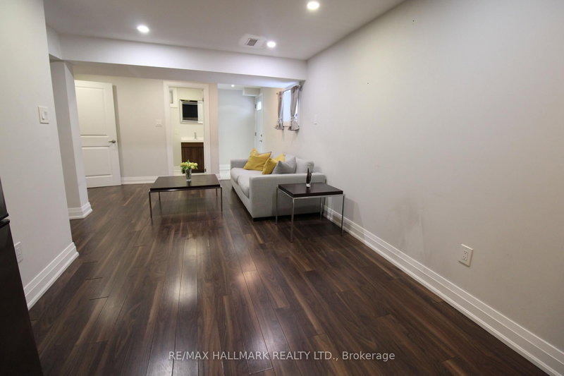 Lower - 158 Kingshill Rd, Richmond Hill, L4E 4V5 | Image 3