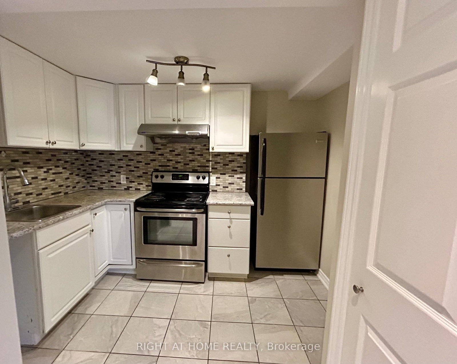 39 John Davis G John Davis Gate W, Unit Walkout Basement - Photo 13