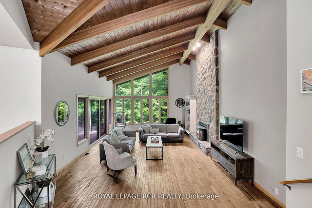 14615 8th Concession