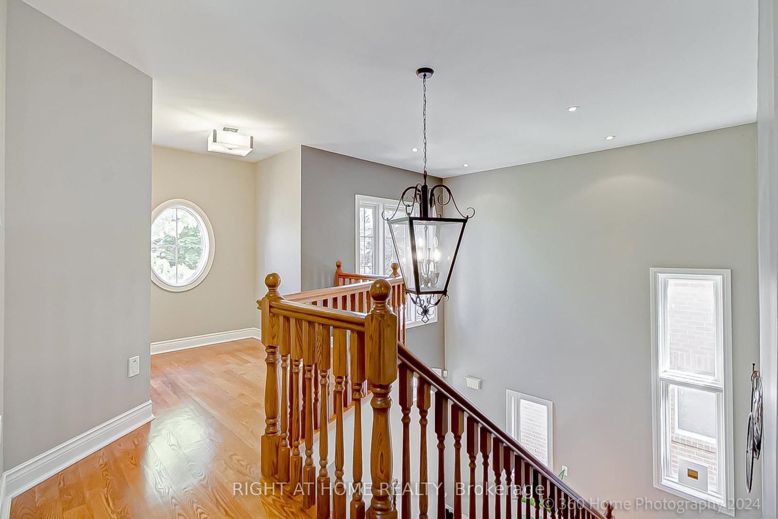 Detached House for sale at 103 Oak Avenue, Richmond Hill, Ontario, L4C 6R6 - South Richvale - MLS: N12664426