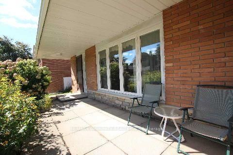 73 Fred Varley Drive