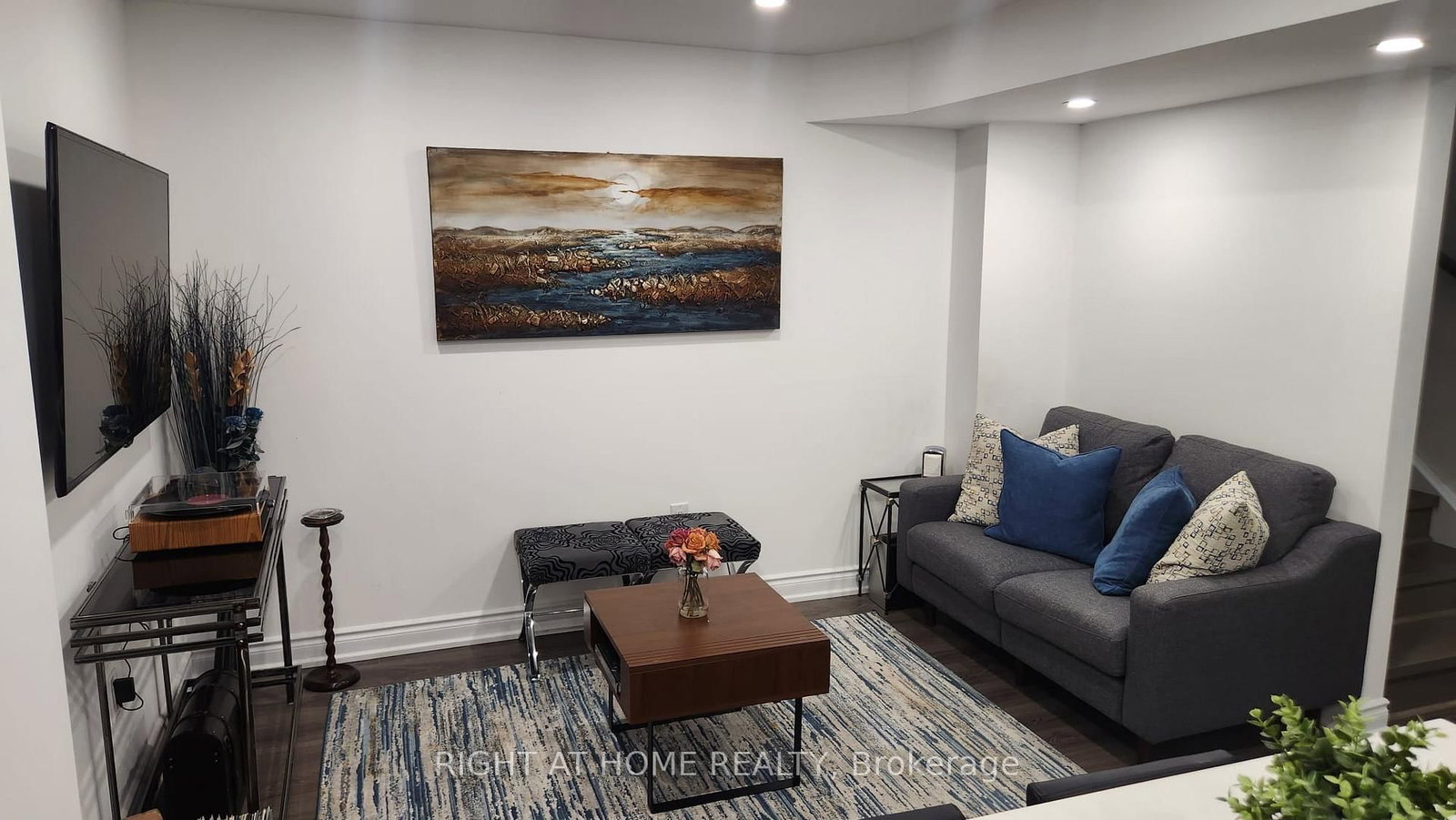 74 Westlake Crescent, Unit Basement - Photo 5