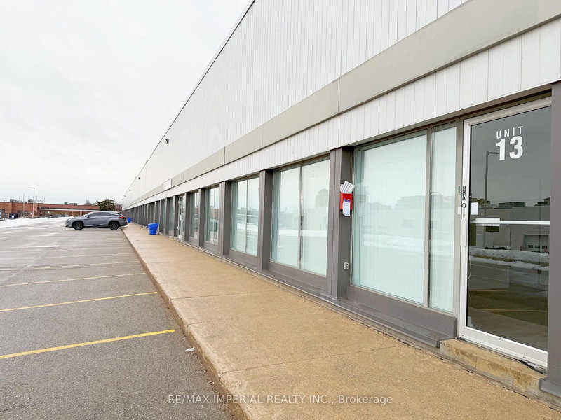 13 - 240 Viceroy Rd, Vaughan, L4K 3N9 | Image 2