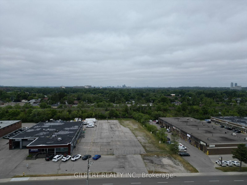 120 Doncaster Ave, Markham, L3T 1L3 | Image 3