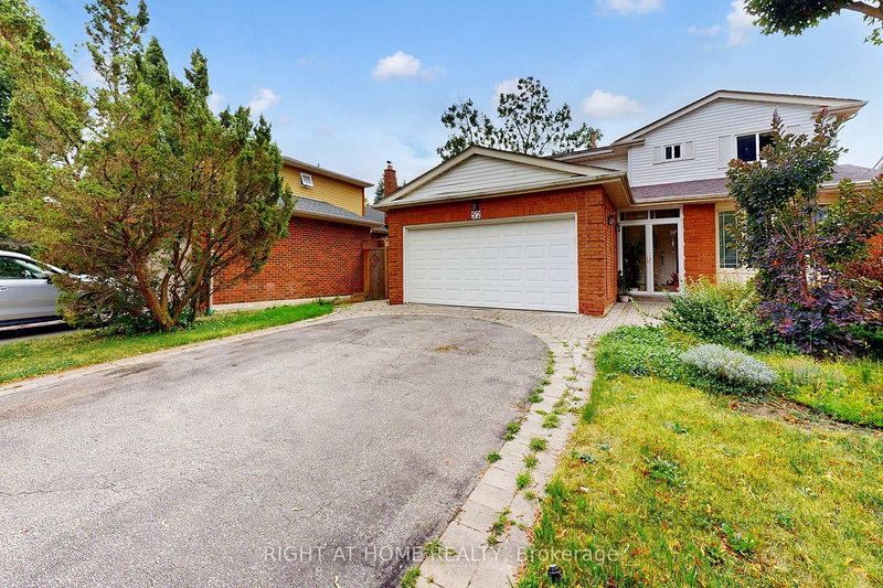 52 Breckonwood Cres, Markham, L3T 5E8 | Image 2
