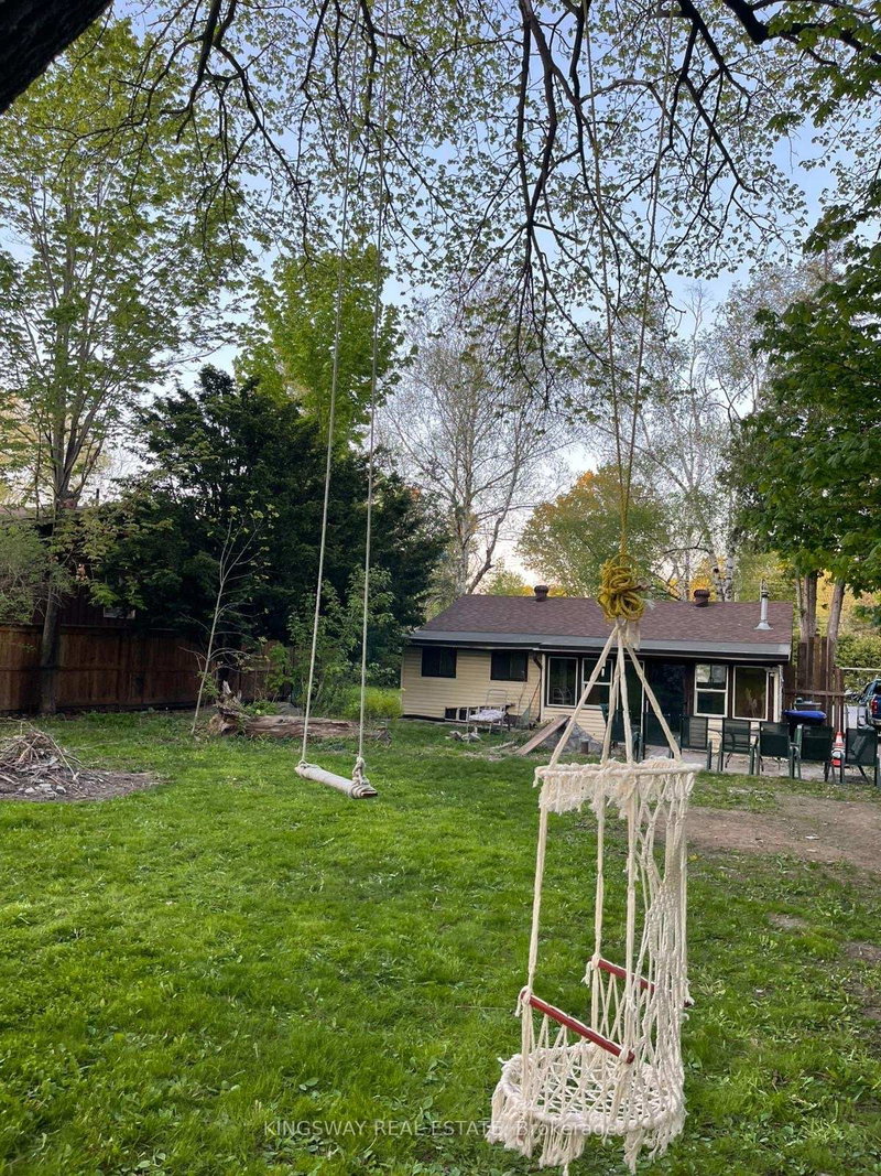 2038 St Johns Rd, Innisfil, L9S 1V4 | Image 3