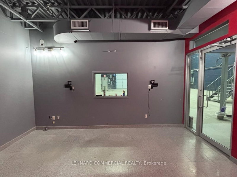 6 & 7 - 399 Four Valley Dr, Vaughan, L4K 5Y7 | Image 3