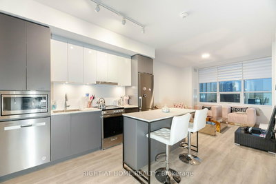 B-226 - 50 Upper MAll Way | Vaughan | Image
