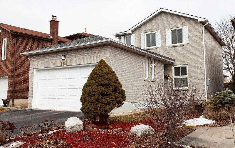 home for lease on 160 Don Head Village Boulevard