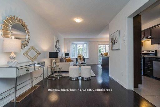 52 Edwin Pearson Street