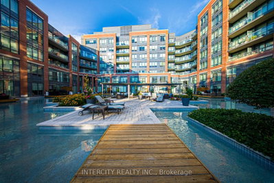 Condo sold at PH15-7608 Yonge Street, Vaughan, Ontario, L4J 0J5 - Crestwood-Springfarm-Yorkhill - MLS: N12676276
