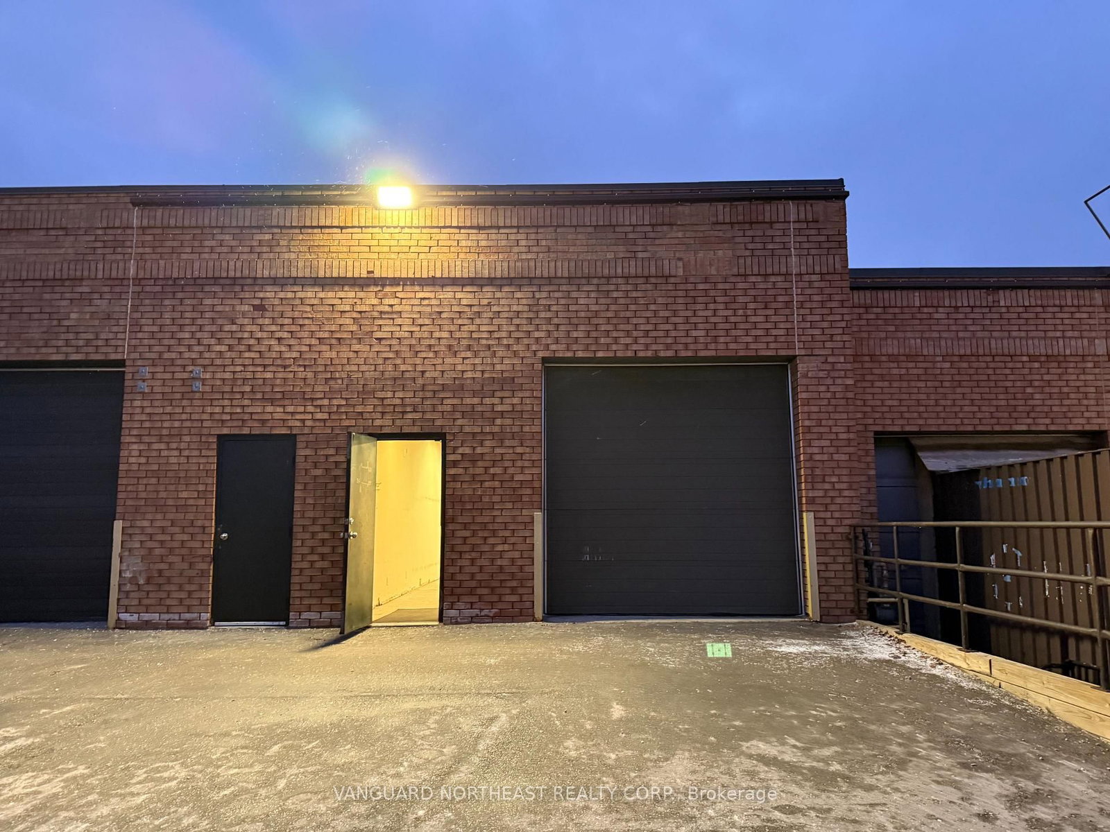 17915 Leslie Street, Unit 7 - Photo 4