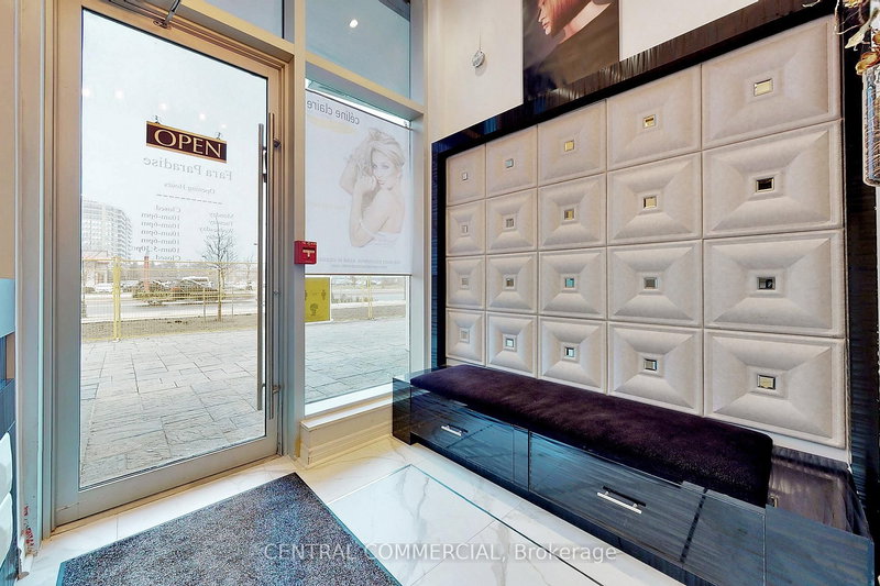 A8 - 9610 Yonge St, Richmond Hill, L4C 1V6 | Image 3