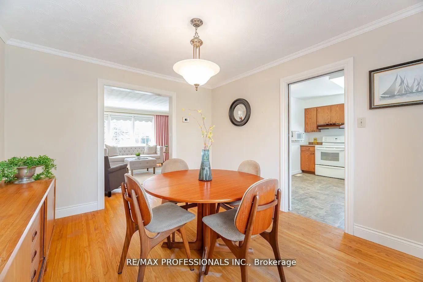 Detached House for sale at 77 Bedford Park Avenue, Richmond Hill, Ontario, L4C 2N9 - Crosby - MLS: N12680072