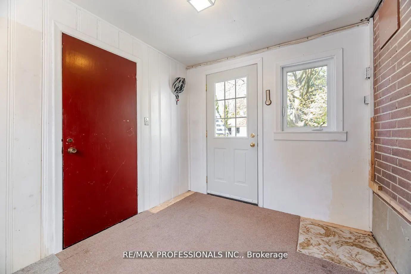 Detached House for sale at 77 Bedford Park Avenue, Richmond Hill, Ontario, L4C 2N9 - Crosby - MLS: N12680072