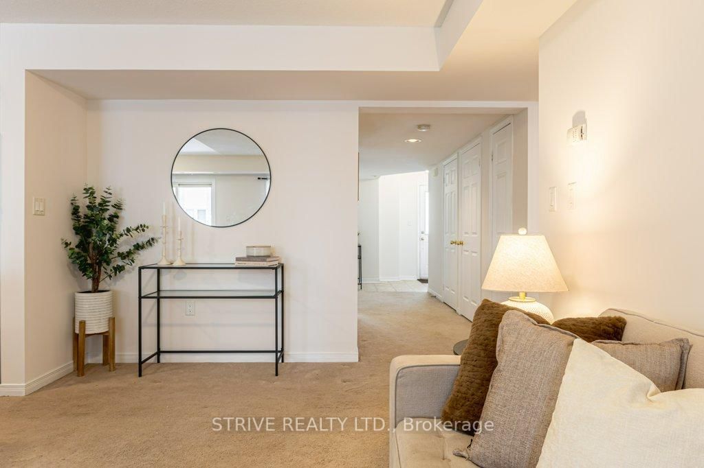 Townhouse sold at 148 Louisbourg Way, Markham, Ontario, L6E 0C3 - Greensborough - MLS: N12681714