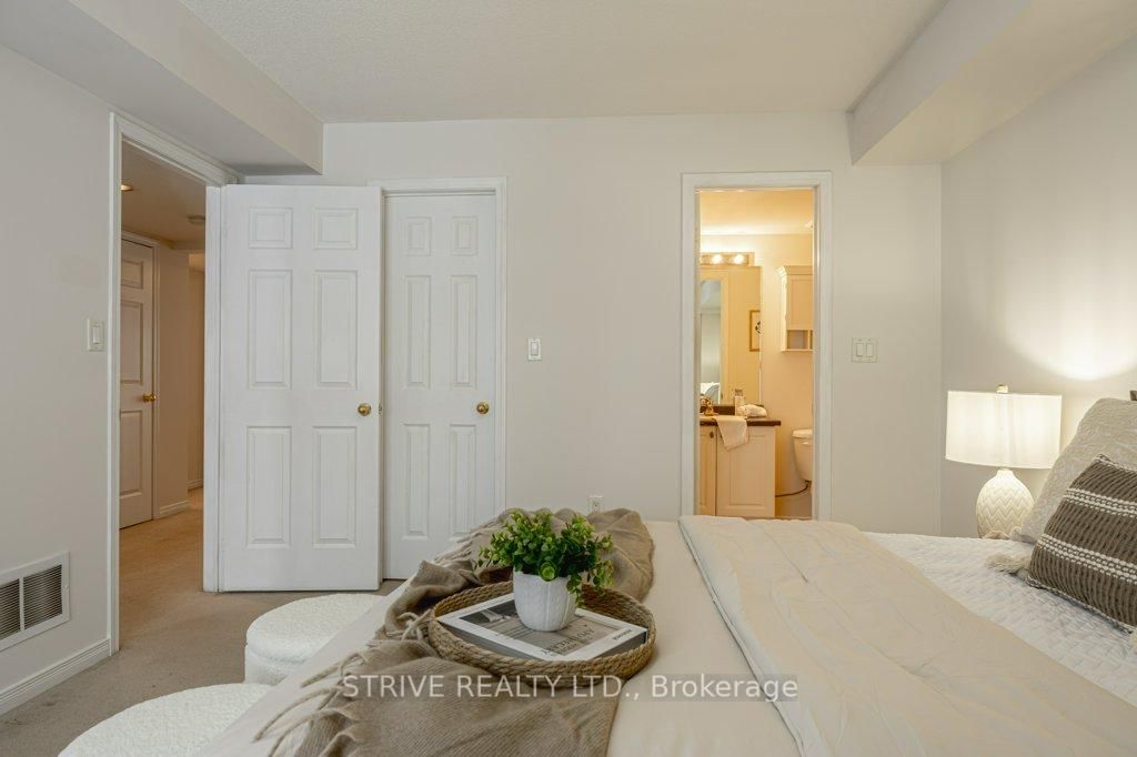 Townhouse sold at 148 Louisbourg Way, Markham, Ontario, L6E 0C3 - Greensborough - MLS: N12681714