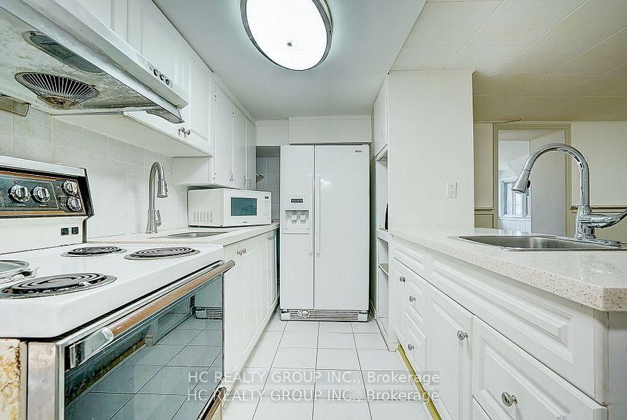 Listing Image 44